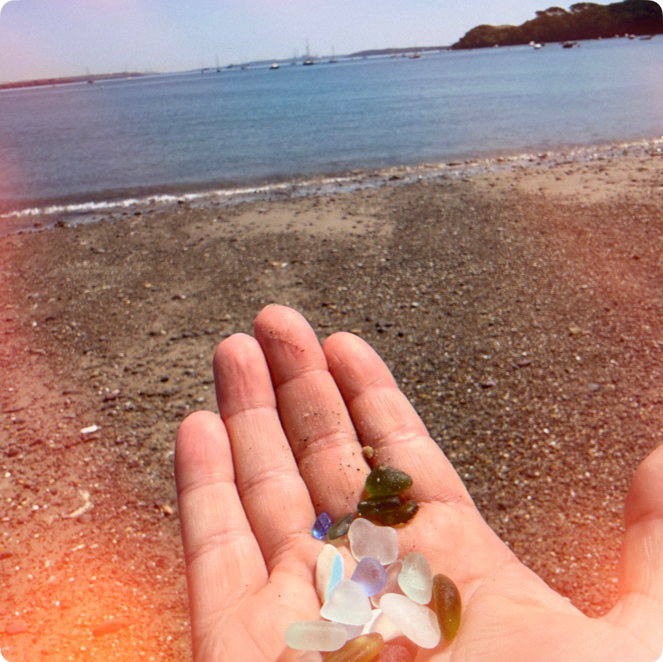 💚 Dale — Emerald Sea Glass Pendant