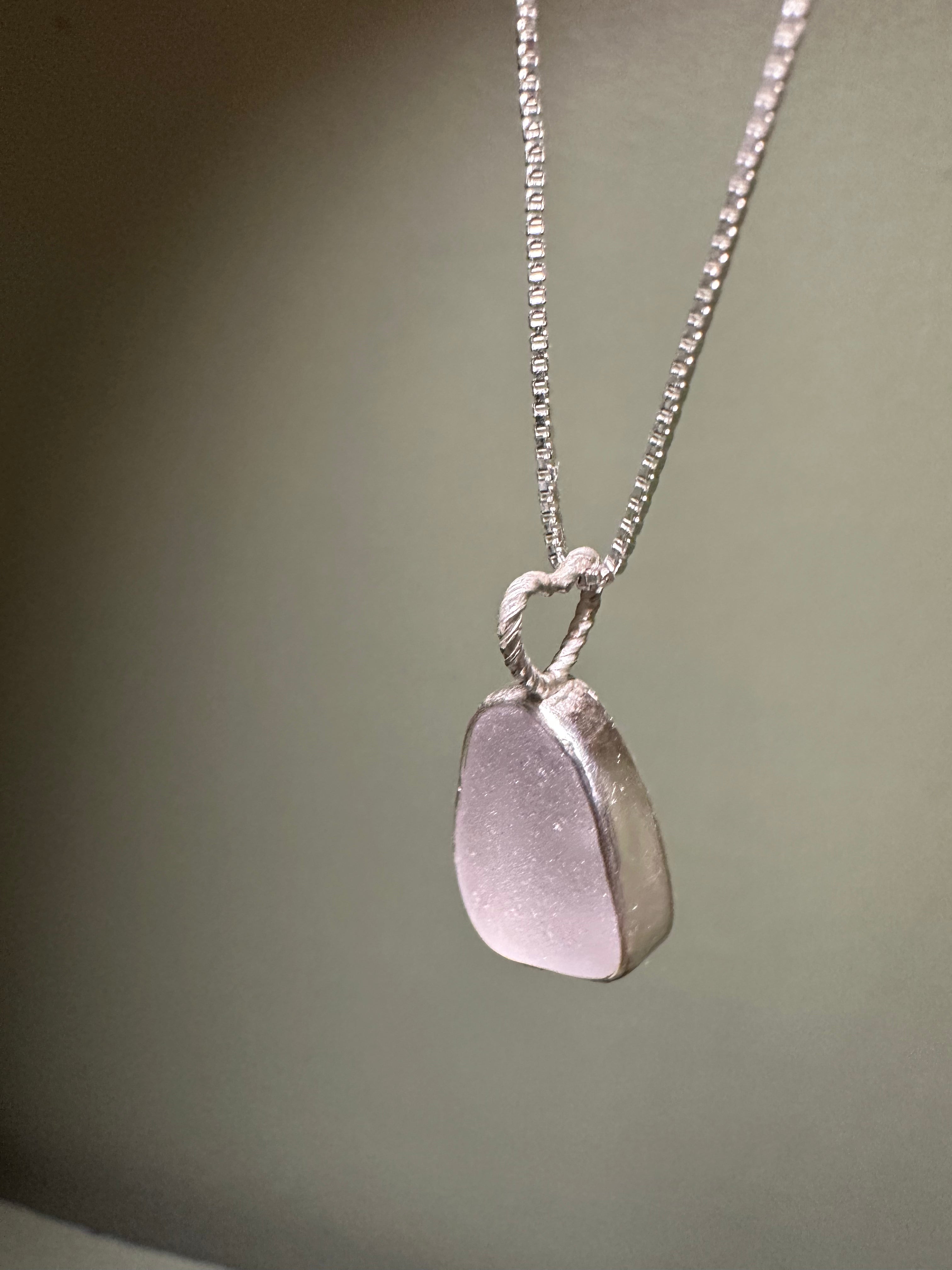 Hidden heart // Dale